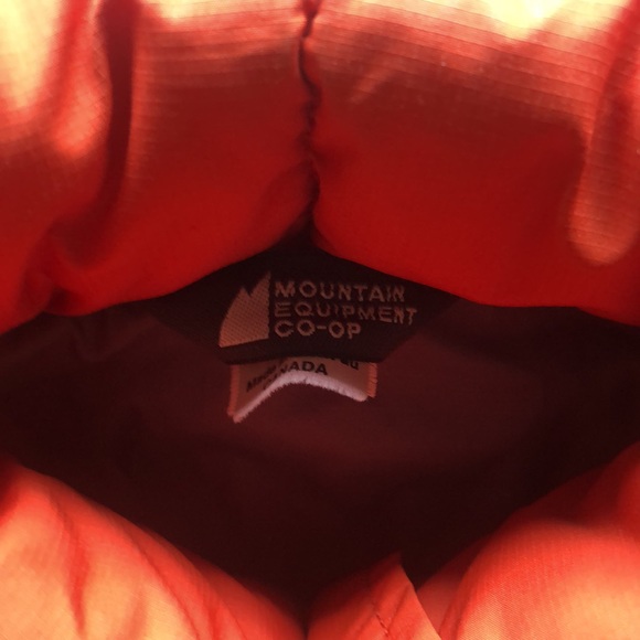 MEC toddler Puffer Vest. 3T - Picture 2 of 4